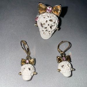 Betsey Johnson Sugar Skull Adjustable Ring and Earrings Set